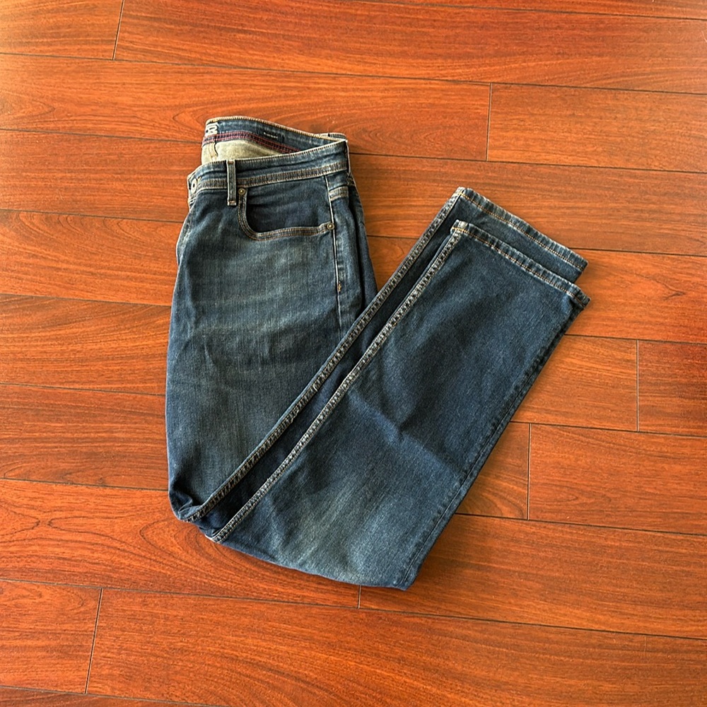 Men’s dark wash jeans Rye brand